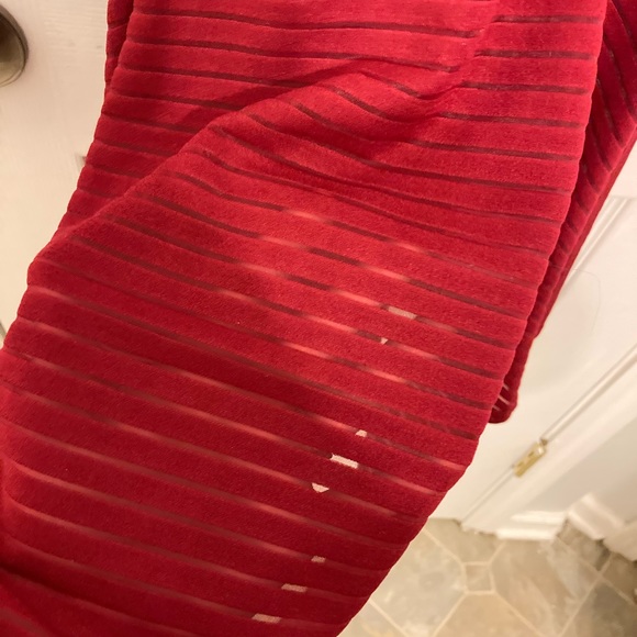 Altar’d State Crimson Dress Halter Neck - Picture 4 of 11